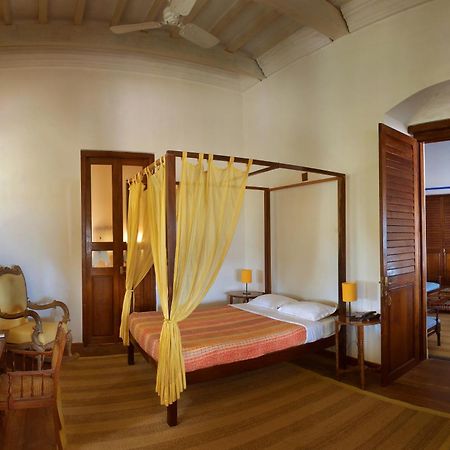 Neemrana'S - Bungalow On The Beach Tharangambadi エクステリア 写真