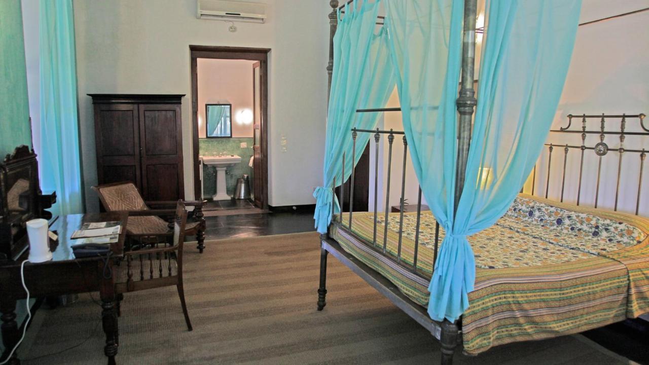 Neemrana'S - Bungalow On The Beach Tharangambadi エクステリア 写真