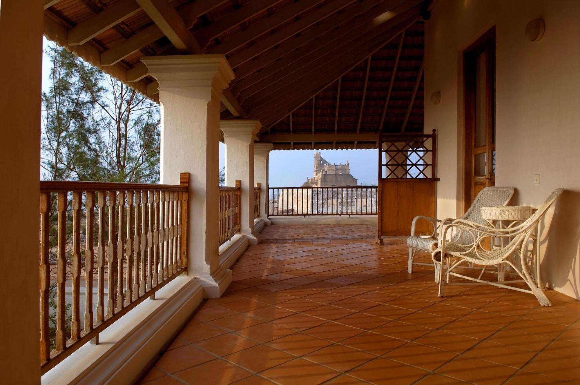 Neemrana'S - Bungalow On The Beach Tharangambadi エクステリア 写真